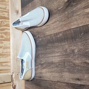 Tommy Bahama Canvas Slip On Boat Shoes